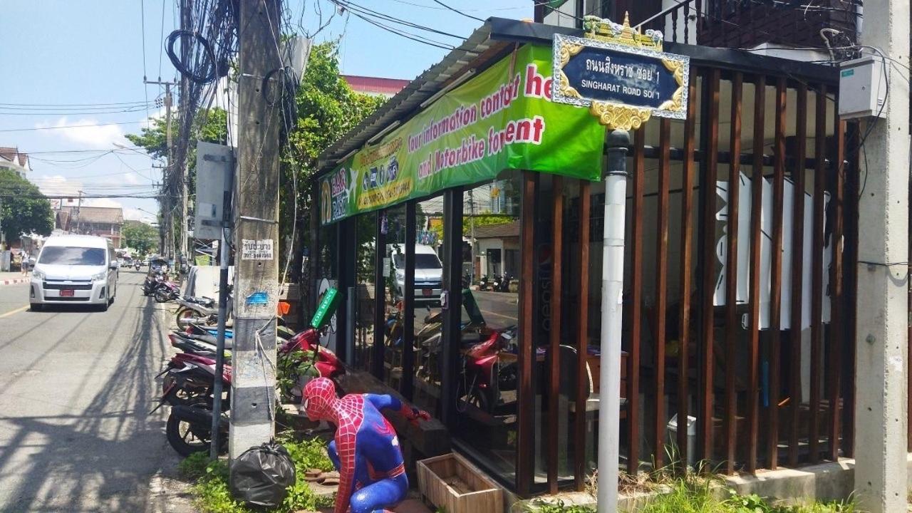 Nearthepark Backpack House Vandrarhem Chiang Mai Exteriör bild